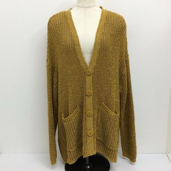 Zara Women's Oversized Gold Knit Button Up Cardigan Sweater NWOT - Picture 1 of 7